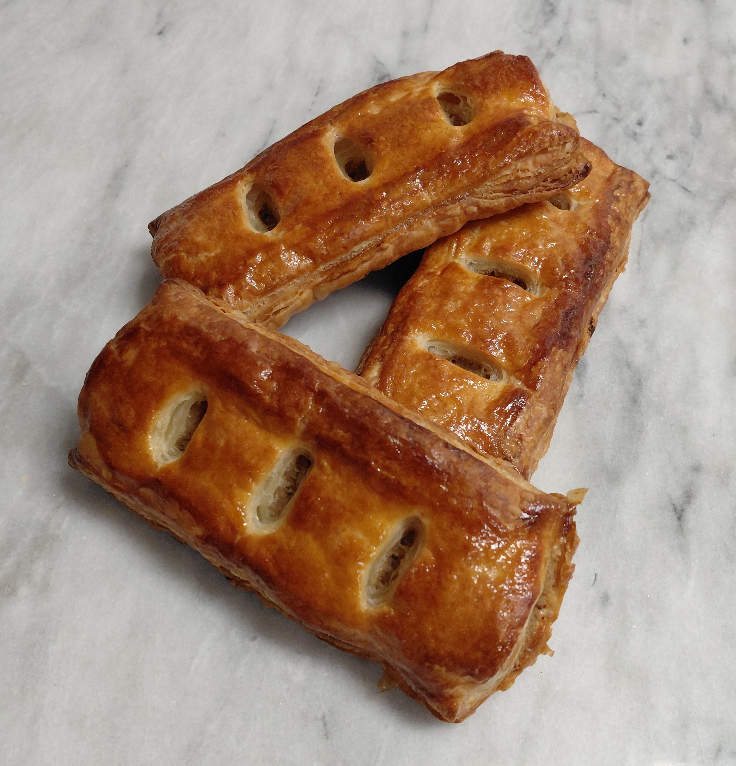 Saucijzenbroodje